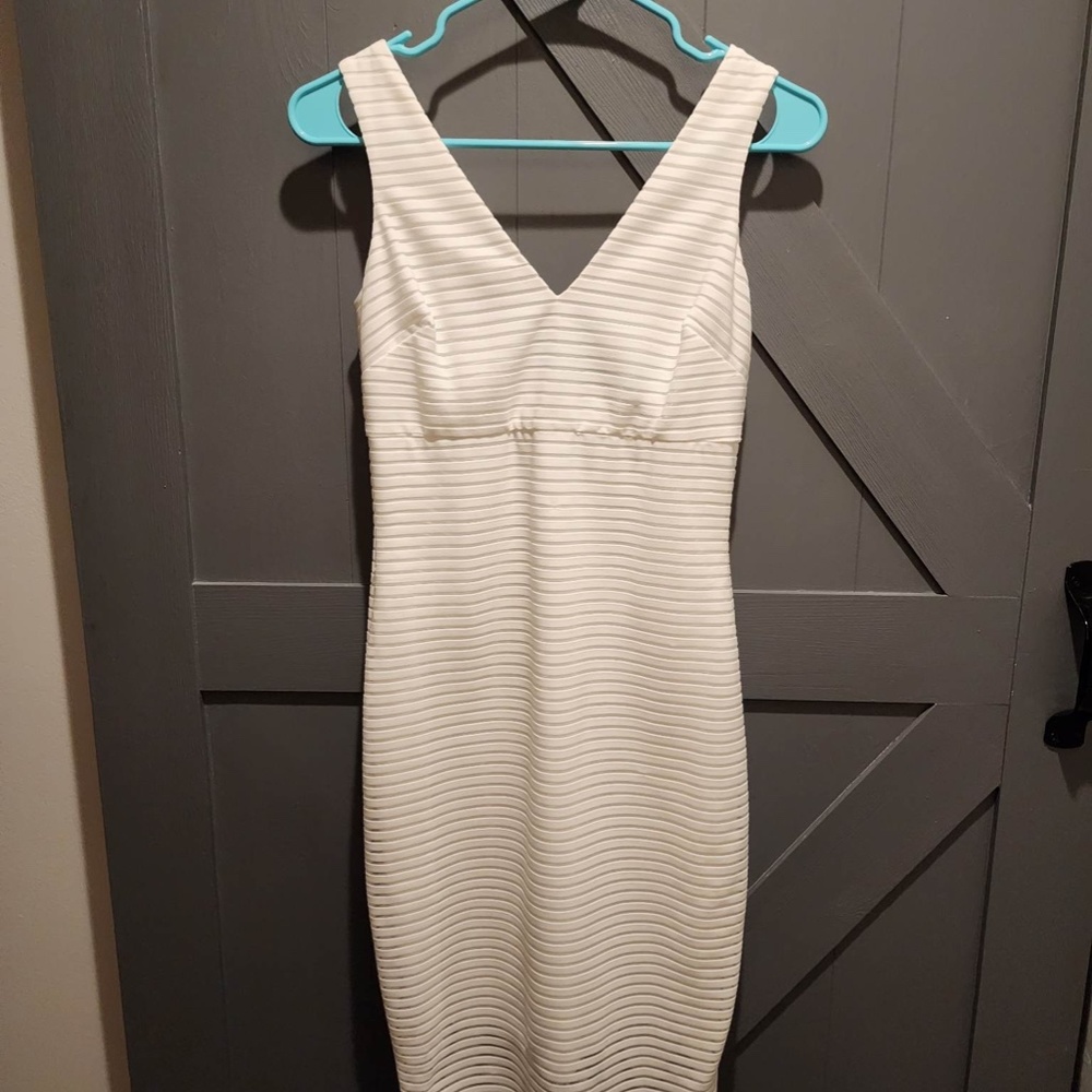 GUESS Ribbed Dress - Picture 3 of 3